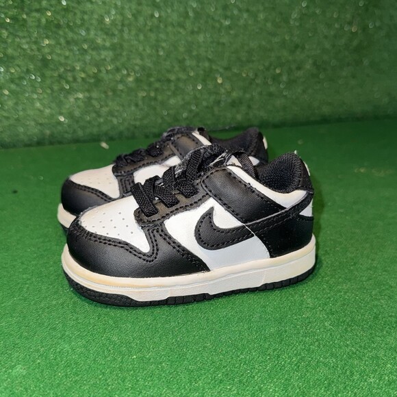 Nike Shoes Toddler Baby 4C Black White Dunk Low Panda Sneakers CW1589-100 - Picture 3 of 6